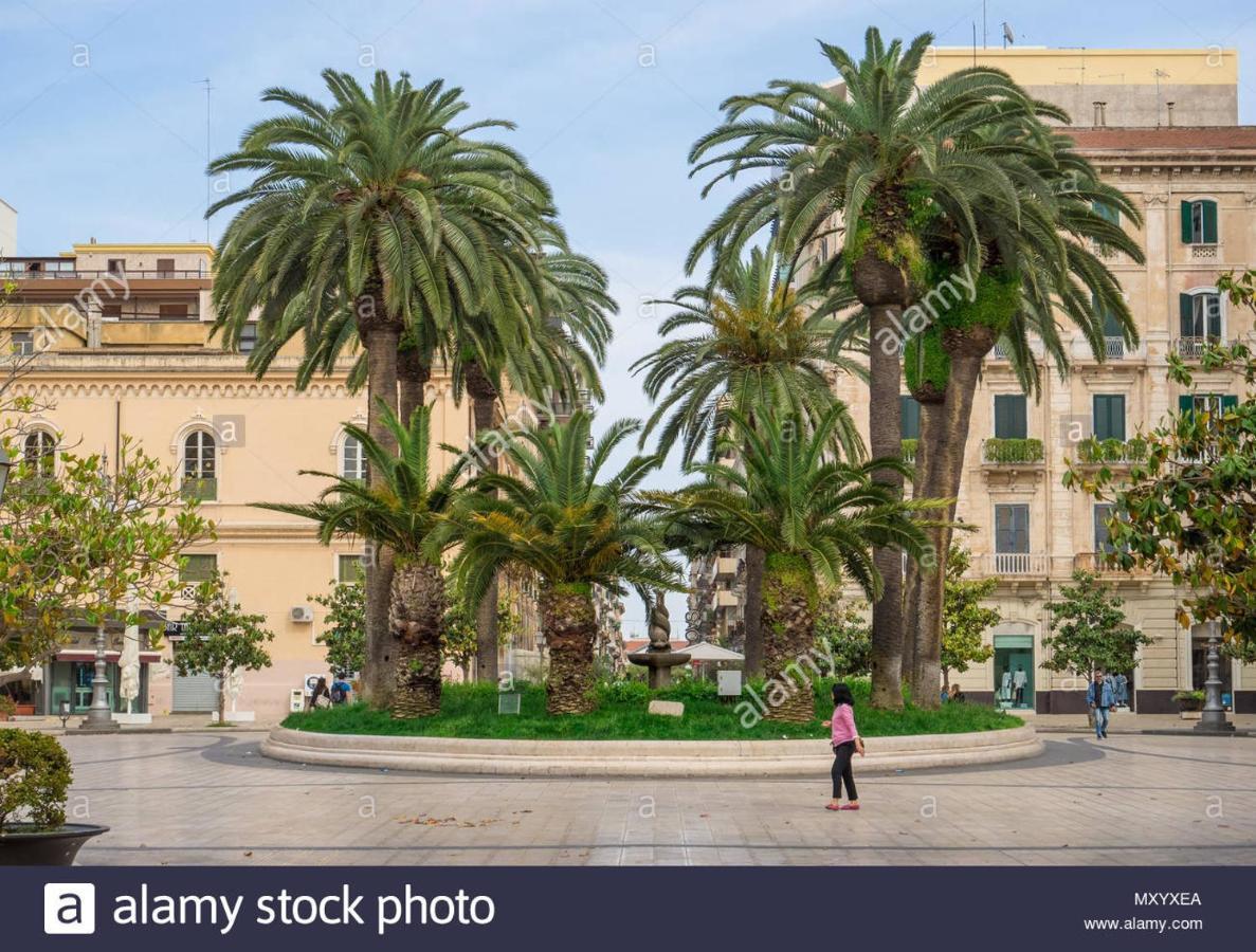 Affittacamere Raggio Di Sole Taranto Eksteriør billede